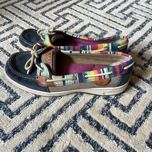 Women’s size 7 Sperry Top-siders - Picture 2 of 6